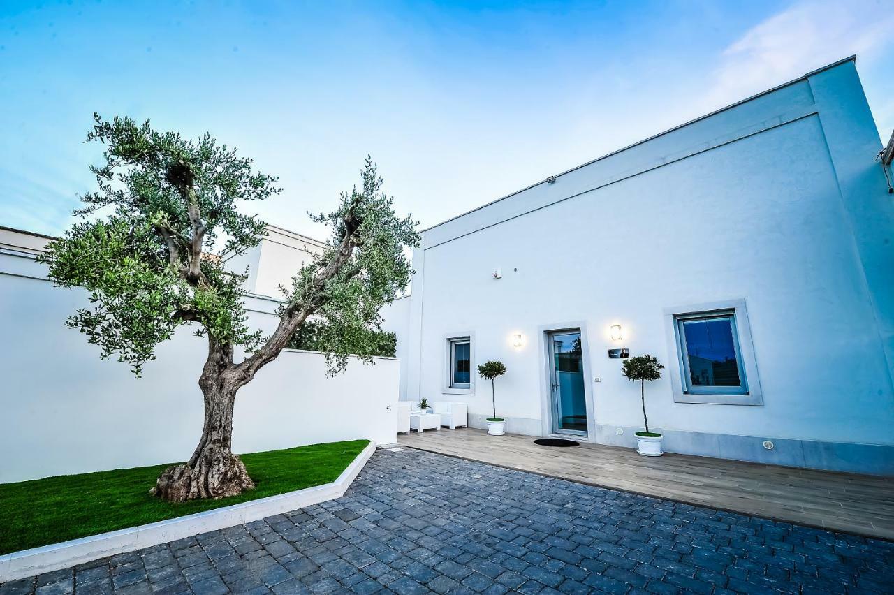 Dal Signor Wolf Bed & Breakfast Pezze Di Greco Dış mekan fotoğraf