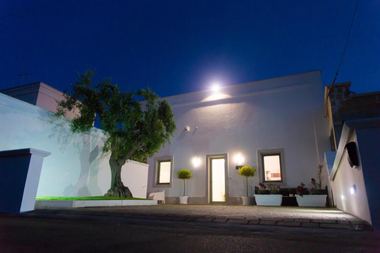 Dal Signor Wolf Bed & Breakfast Pezze Di Greco Dış mekan fotoğraf